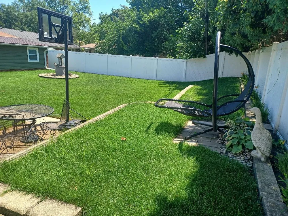 8246 Northcote Avenue Munster, IN 46321