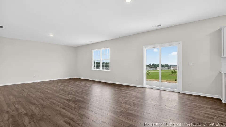 1118 Shoreline Drive Vass, NC 28394