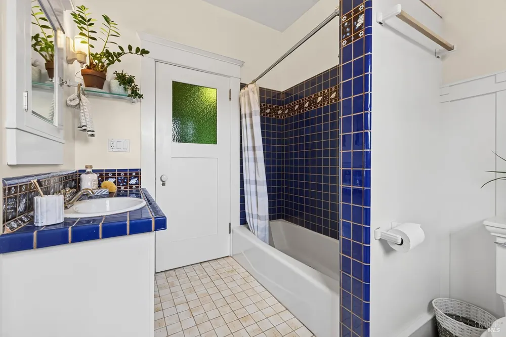 442 Marshall Avenue Petaluma, CA 94952