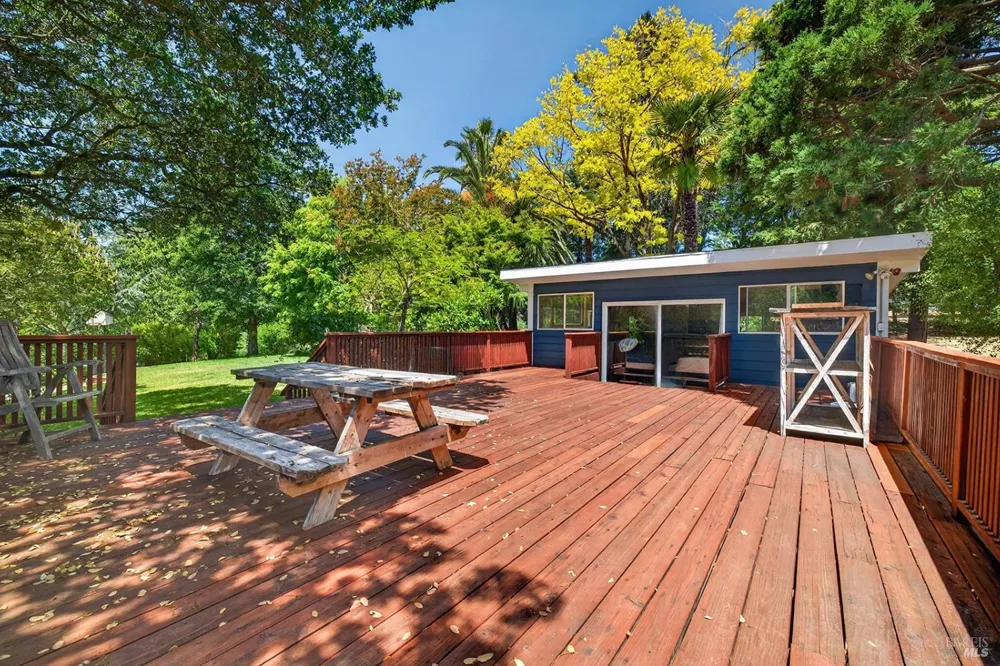 442 Marshall Avenue Petaluma, CA 94952