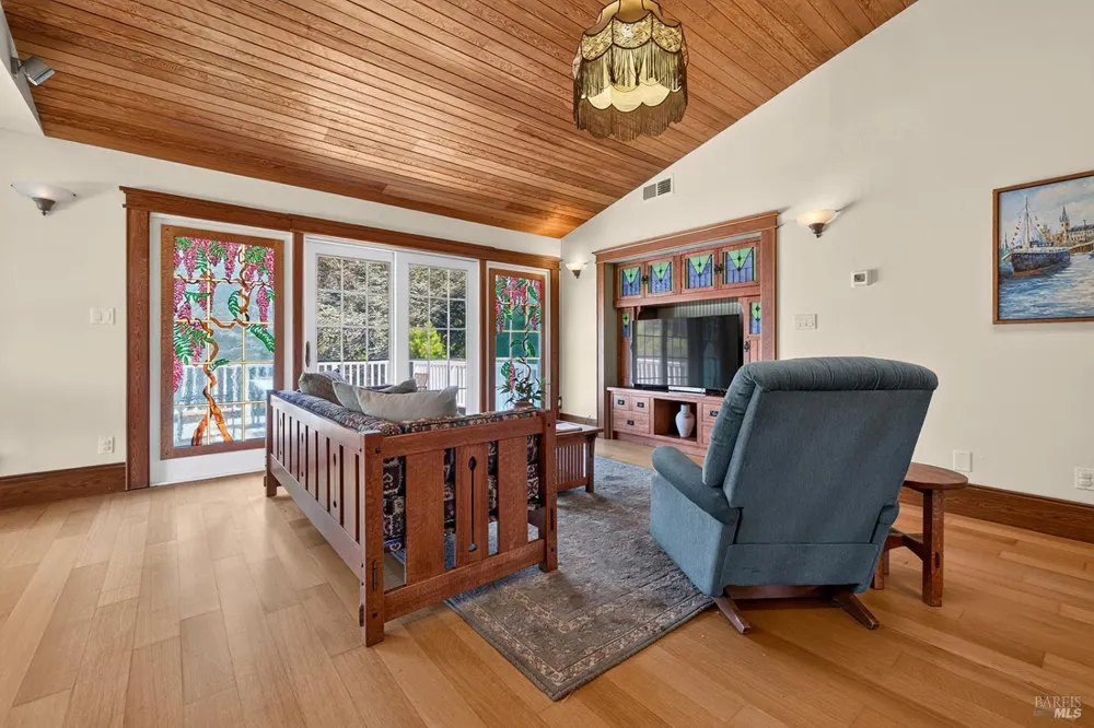 442 Marshall Avenue Petaluma, CA 94952