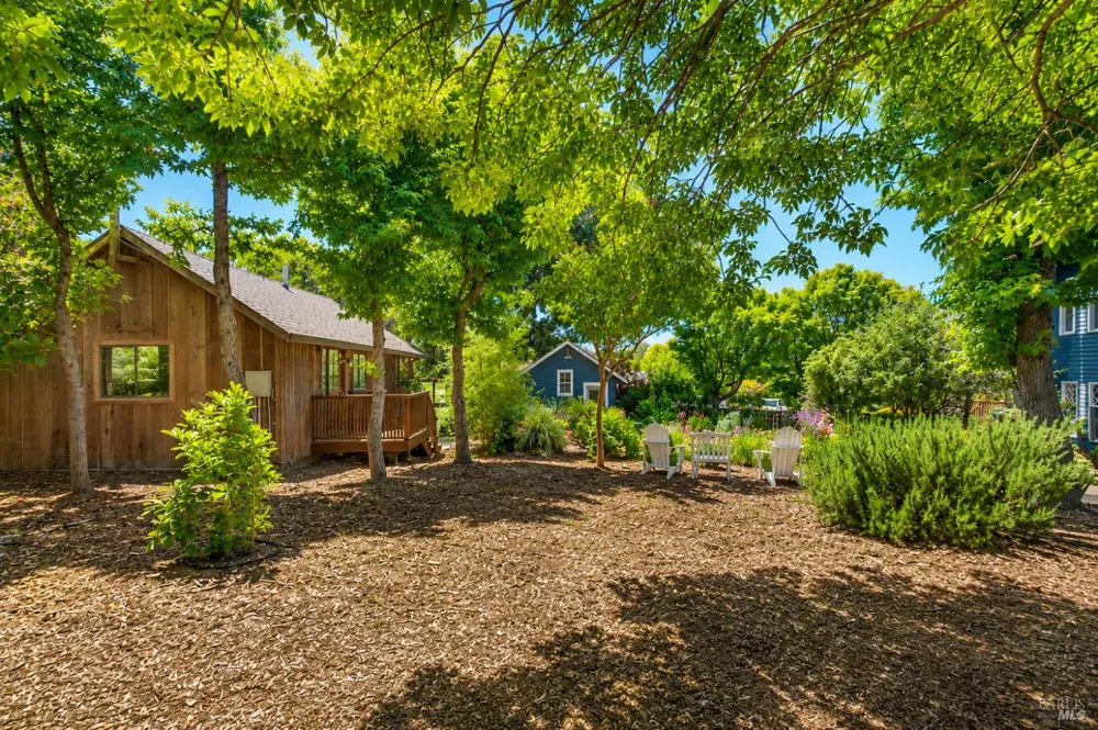442 Marshall Avenue Petaluma, CA 94952