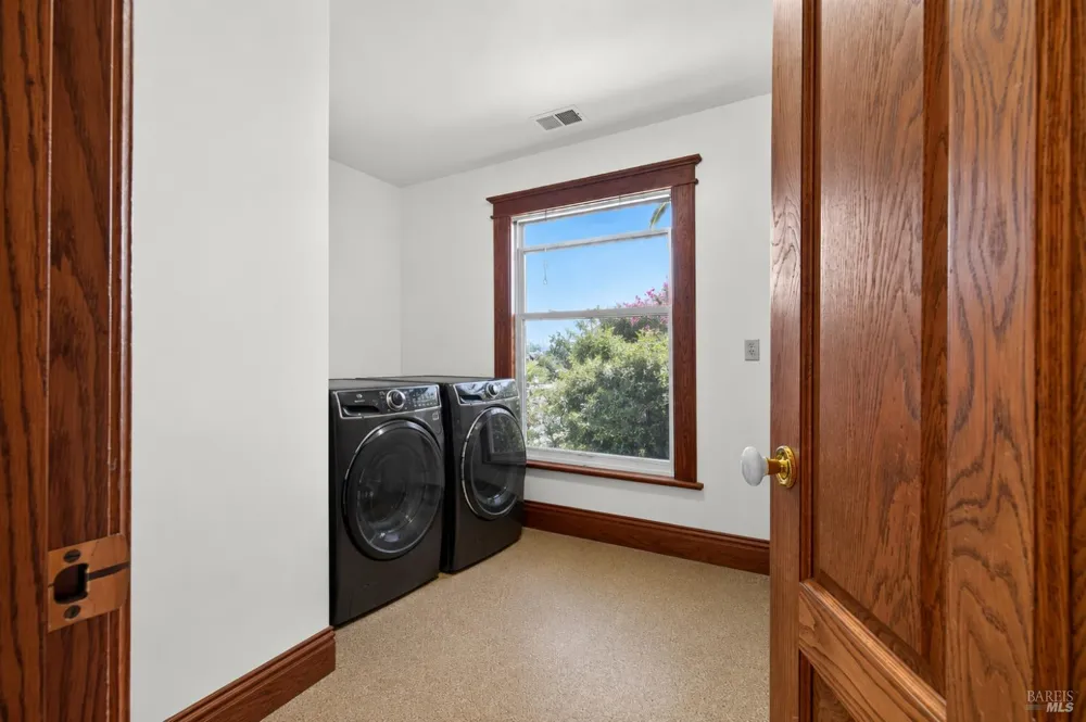 442 Marshall Avenue Petaluma, CA 94952