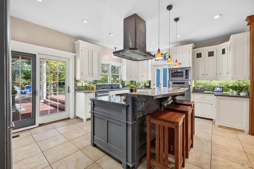 442 Marshall Avenue Petaluma, CA 94952
