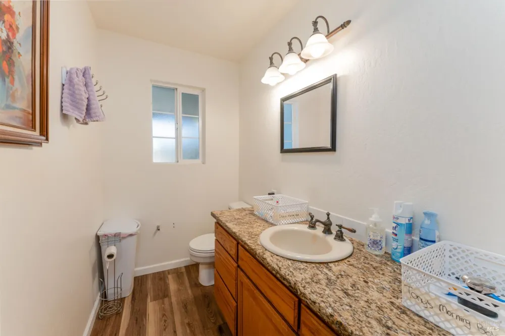 119 Doolan Drive Ukiah, CA 95482