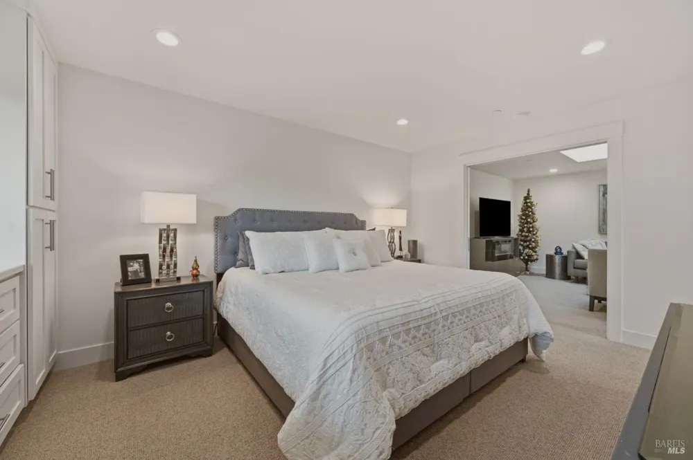316 Deer Hollow Drive Napa, CA 94558