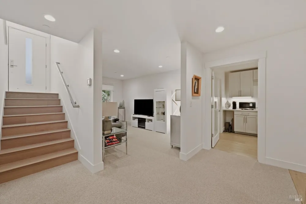 316 Deer Hollow Drive Napa, CA 94558