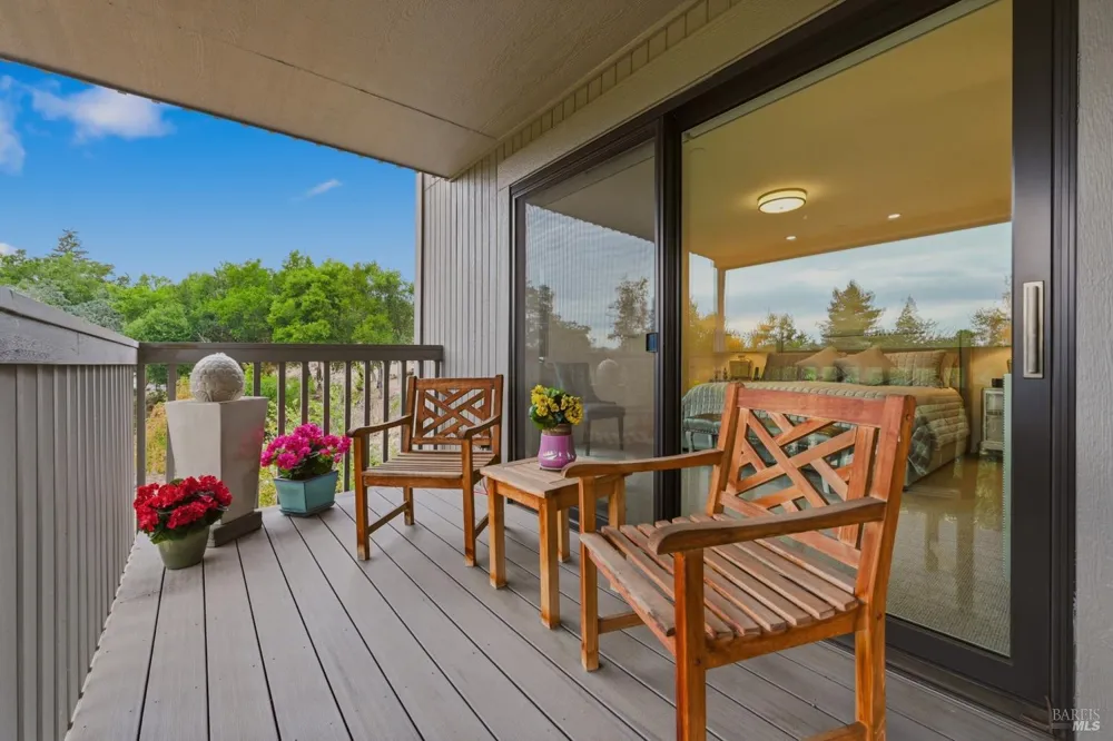 316 Deer Hollow Drive Napa, CA 94558