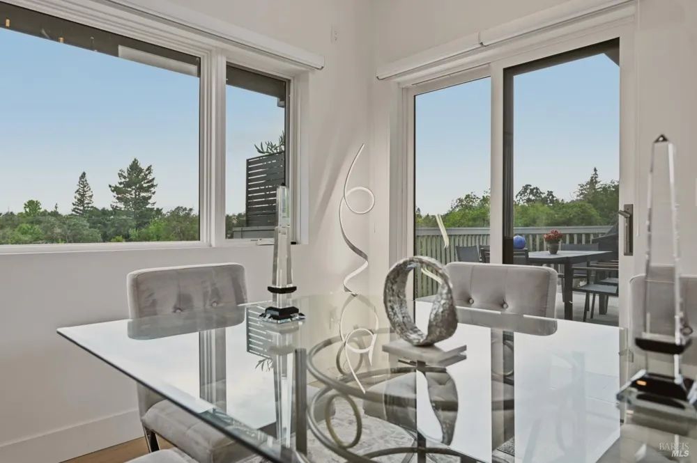 316 Deer Hollow Drive Napa, CA 94558