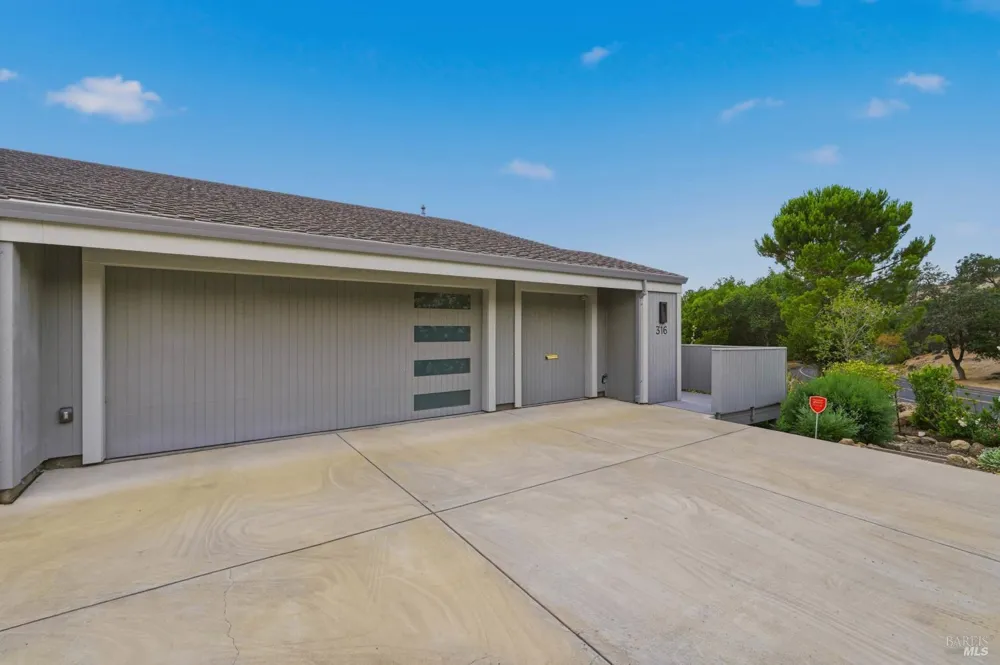 316 Deer Hollow Drive Napa, CA 94558