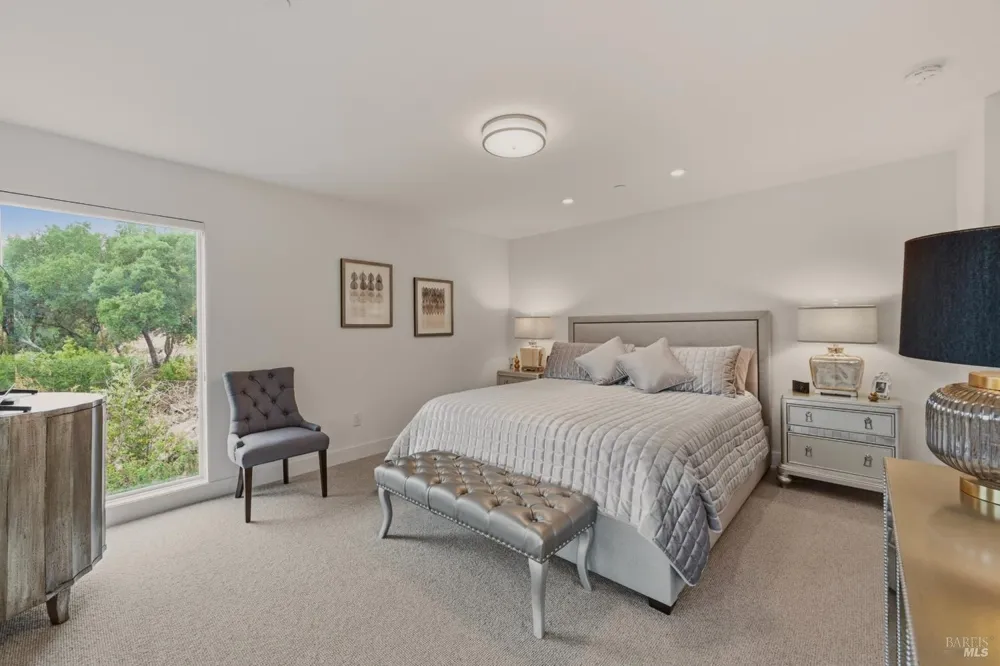 316 Deer Hollow Drive Napa, CA 94558