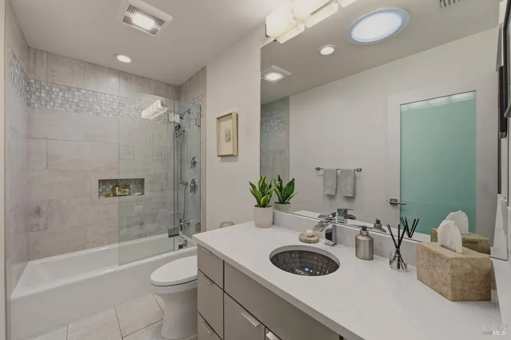 316 Deer Hollow Drive Napa, CA 94558