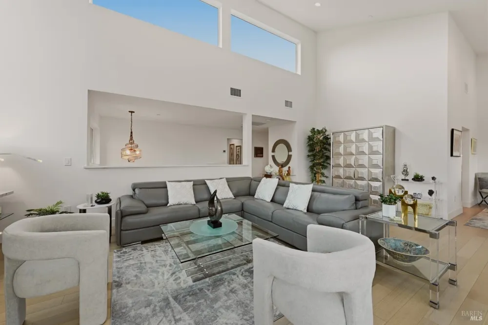 316 Deer Hollow Drive Napa, CA 94558