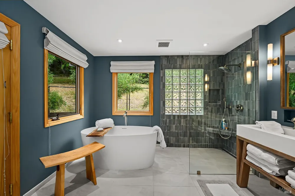 2585 Marra Road Occidental, CA 95465