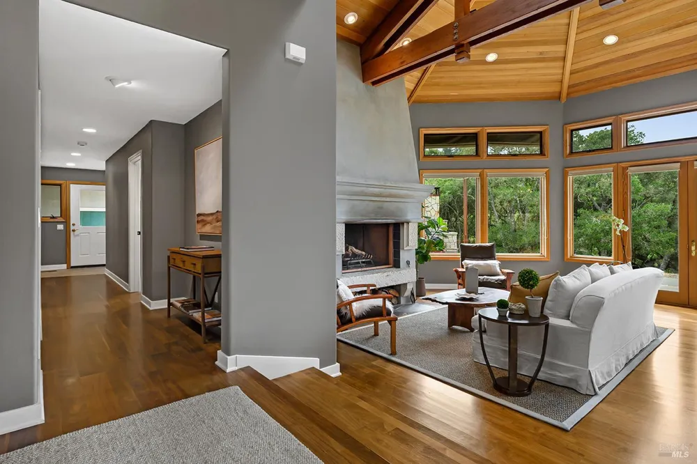 2585 Marra Road Occidental, CA 95465