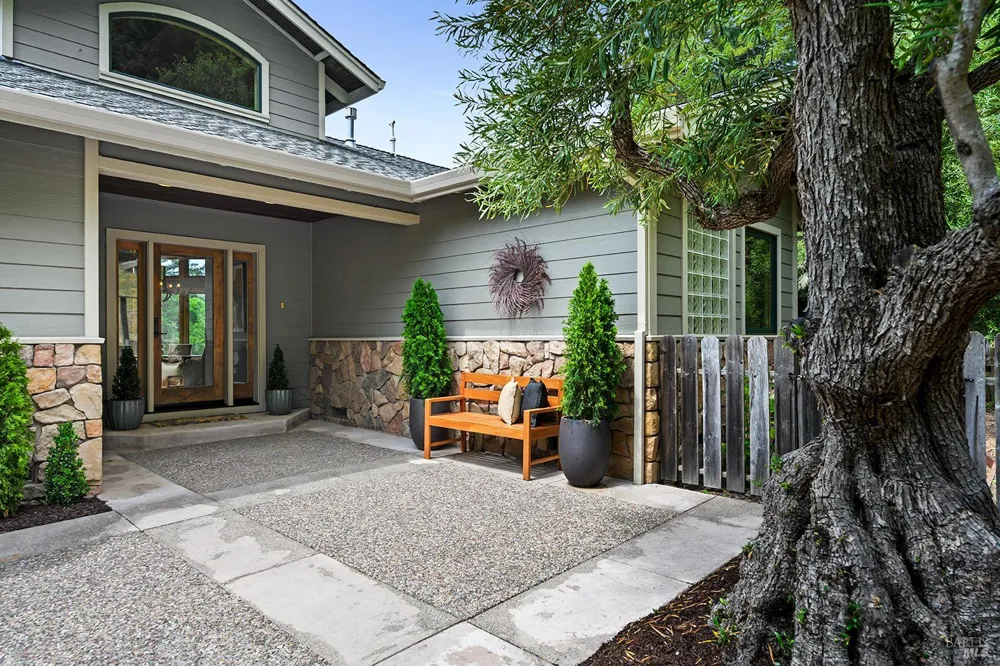 2585 Marra Road Occidental, CA 95465