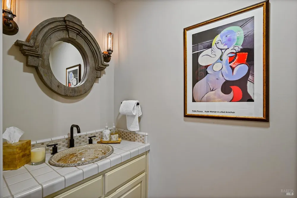 2585 Marra Road Occidental, CA 95465