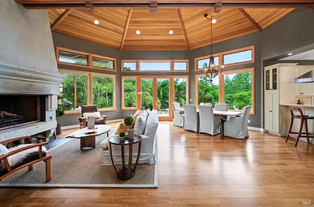 2585 Marra Road Occidental, CA 95465