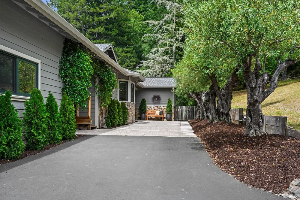 2585 Marra Road Occidental, CA 95465