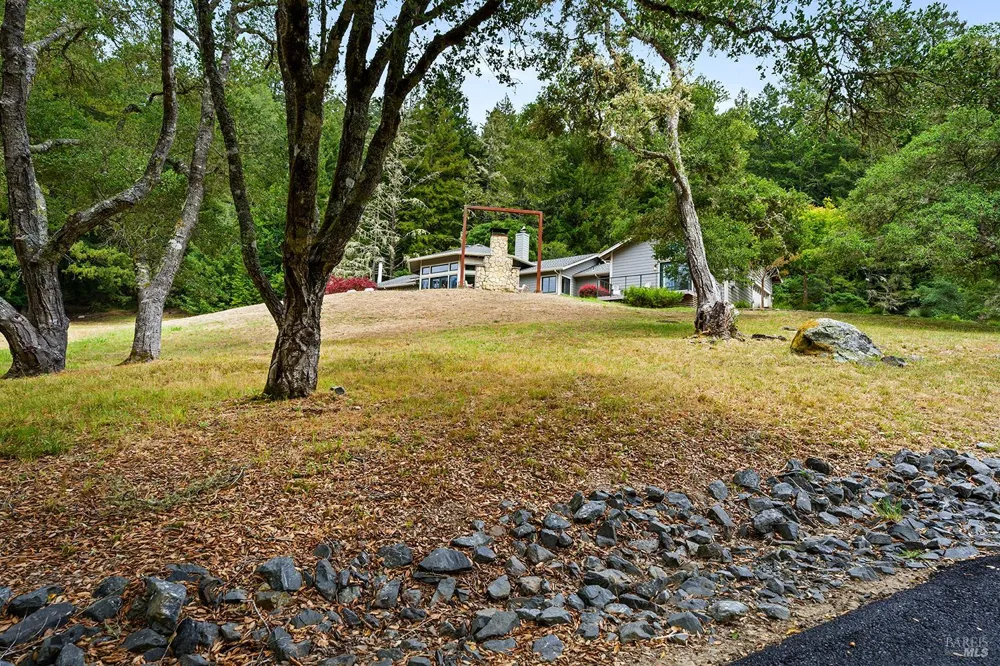 2585 Marra Road Occidental, CA 95465