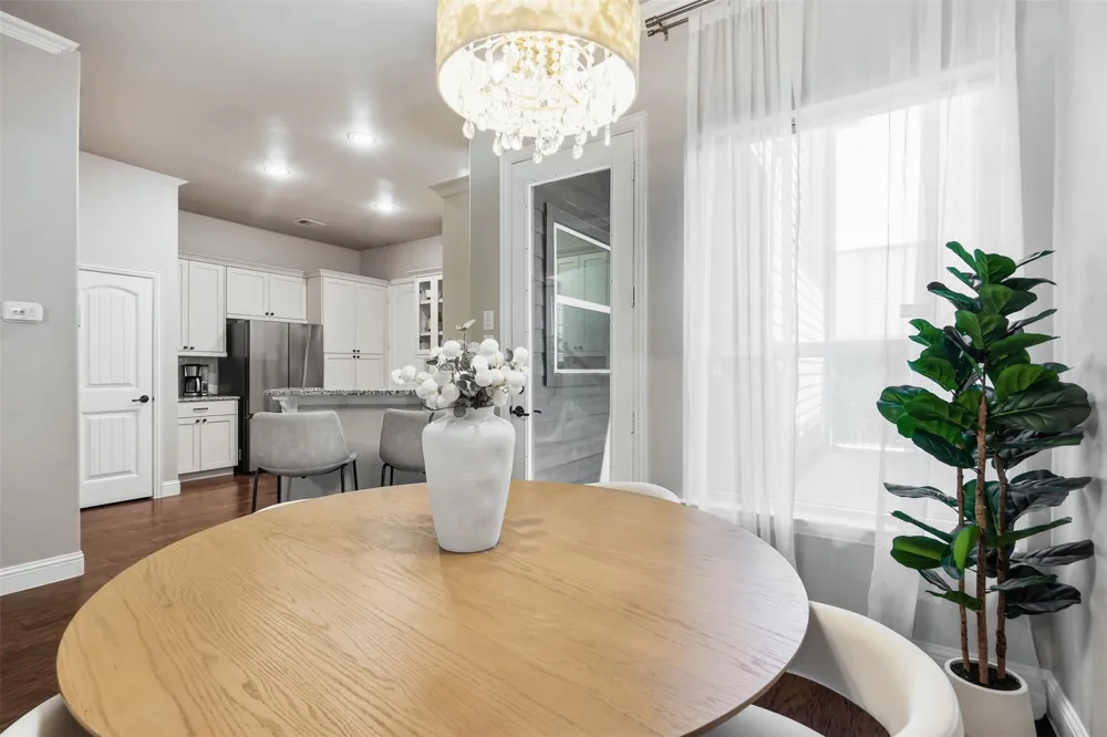 853 Rohan Drive Richardson, TX 75081