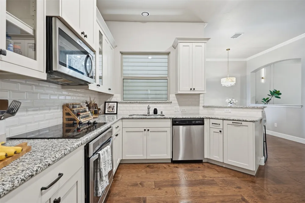 853 Rohan Drive Richardson, TX 75081