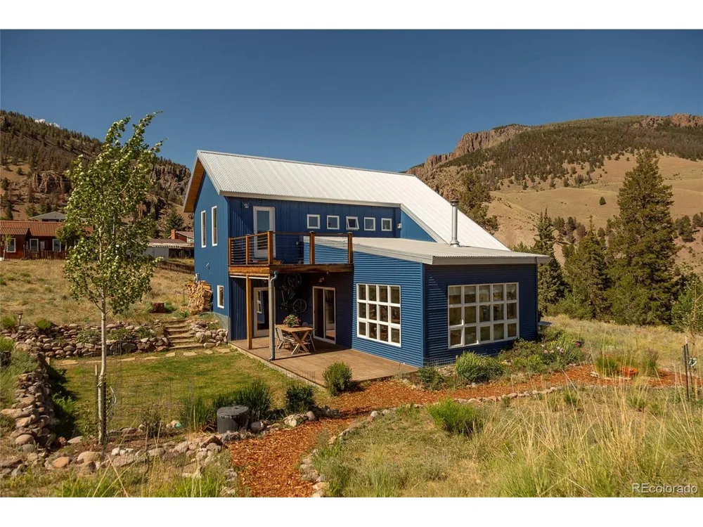 301 Rue La Fong Lane Creede, CO 81130
