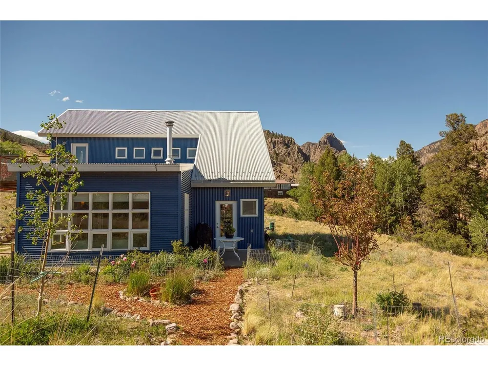 301 Rue La Fong Lane Creede, CO 81130