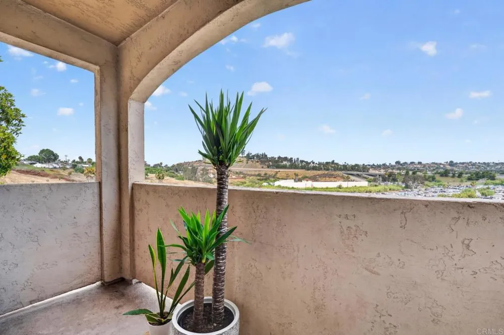 6454 Quarry Rd #8 Spring Valley, CA 91977