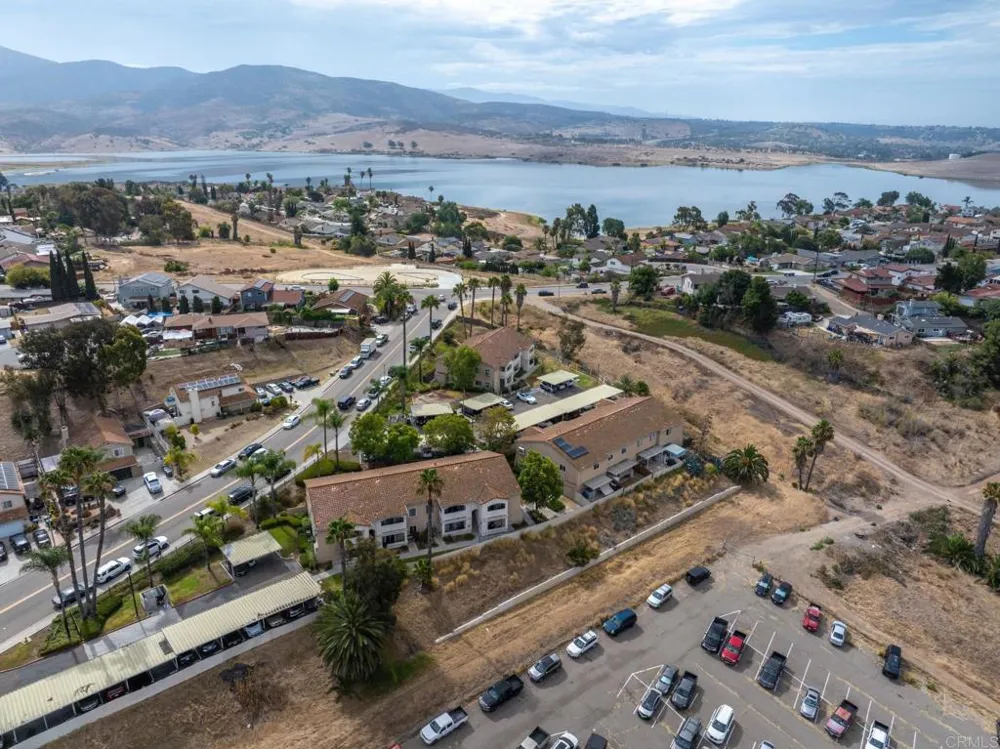 6454 Quarry Rd #8 Spring Valley, CA 91977