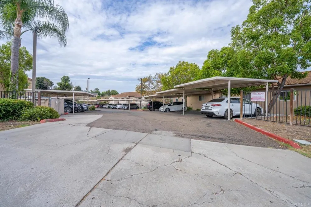 6454 Quarry Rd #8 Spring Valley, CA 91977