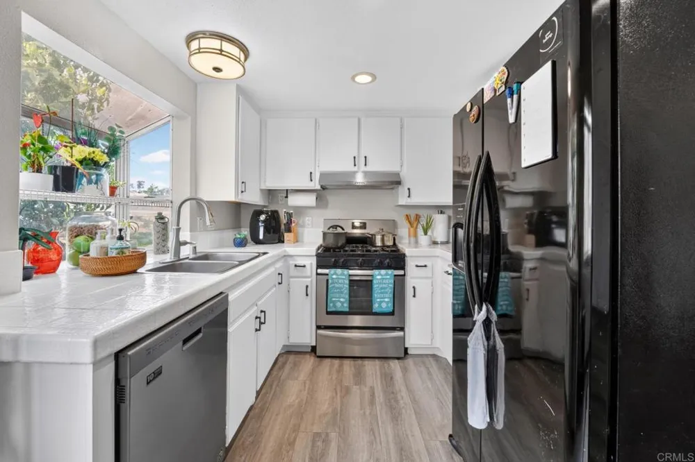 6454 Quarry Rd #8 Spring Valley, CA 91977