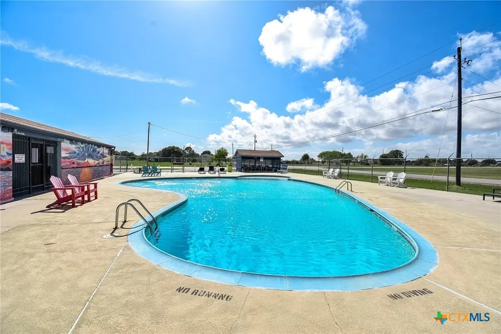205 Buckskin Drive Palacios, TX 77465