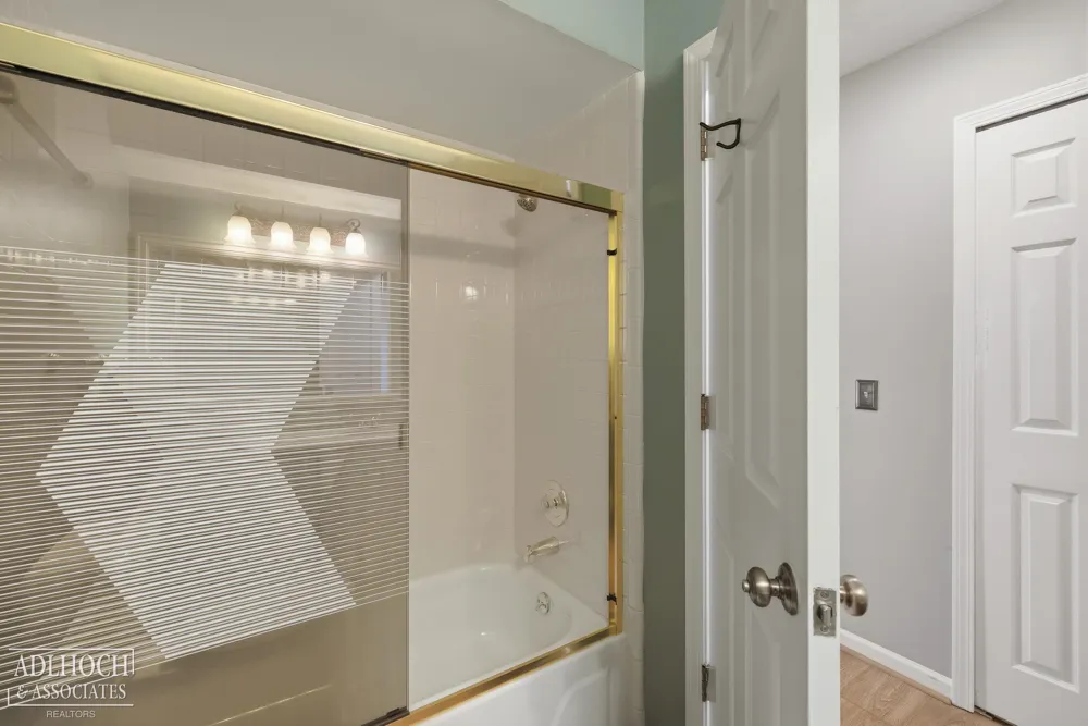 25540 Waterview Drive Harrison Charter Township, MI 48045