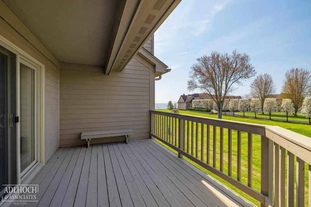 25540 Waterview Drive Harrison Charter Township, MI 48045