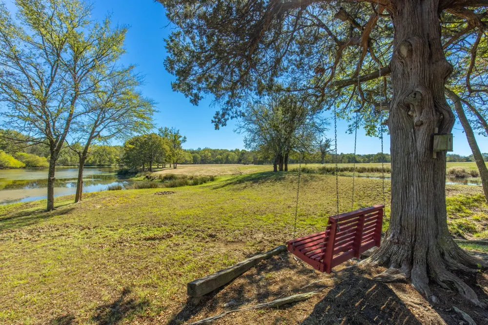 1004 County Road 4574 Sulphur Springs, TX 75482
