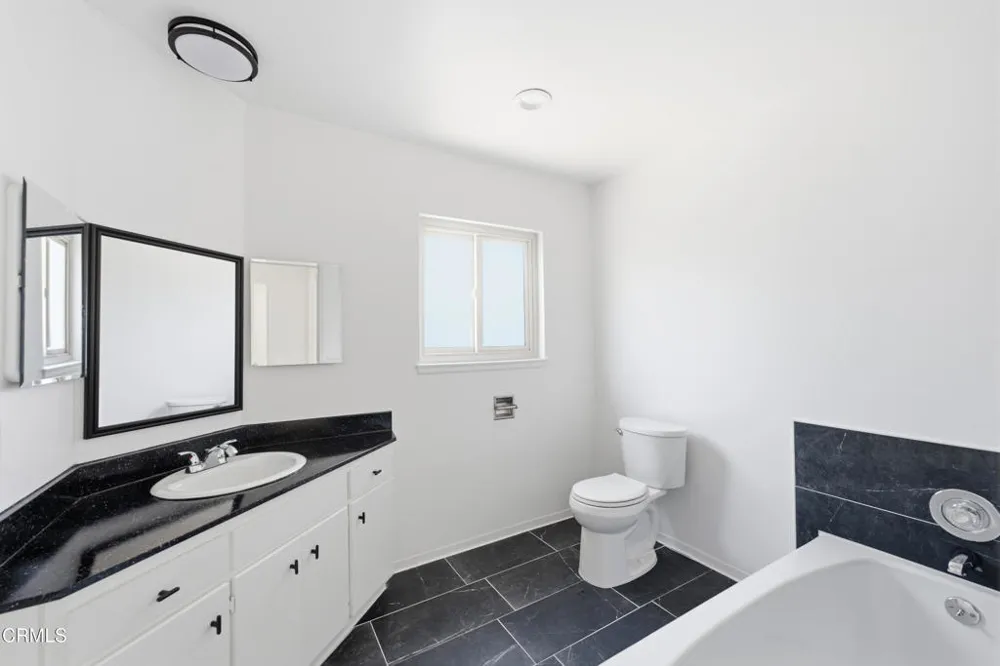 2559 Neptune Place Port Hueneme, CA 93041
