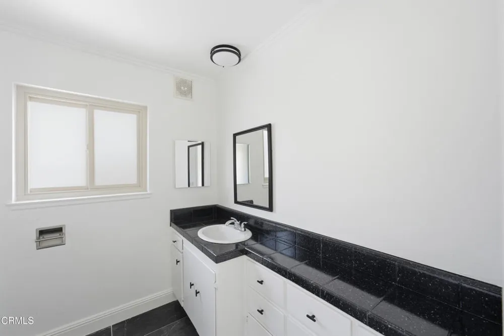 2559 Neptune Place Port Hueneme, CA 93041