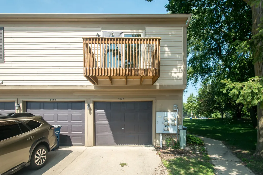 3007 Forest Creek Court Ann Arbor, MI 48108