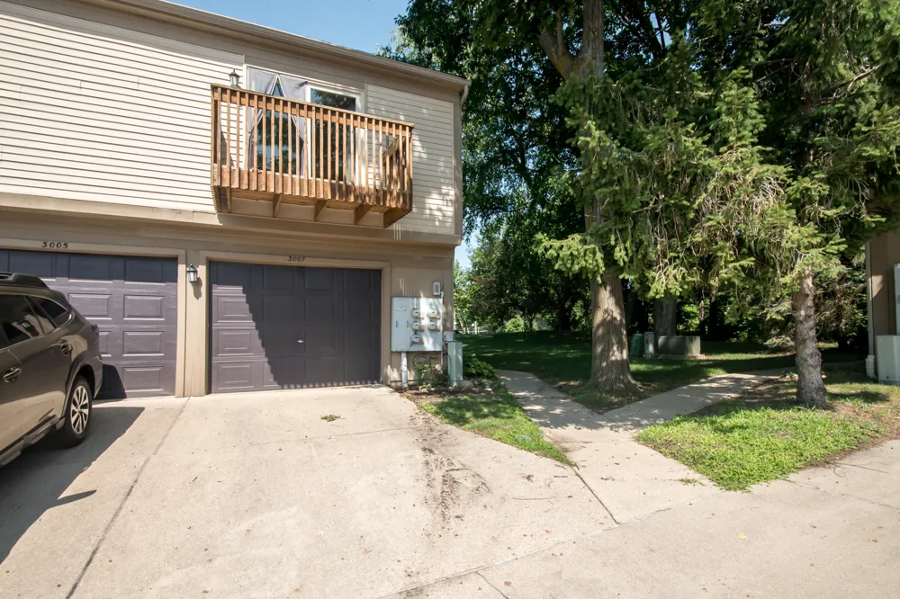 3007 Forest Creek Court Ann Arbor, MI 48108
