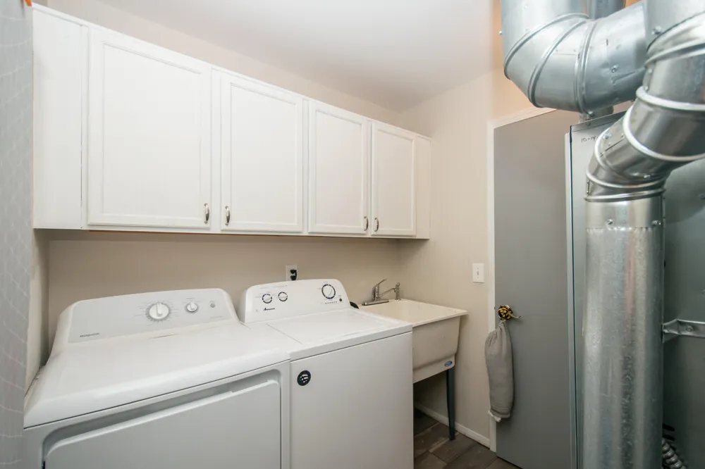 3007 Forest Creek Court Ann Arbor, MI 48108