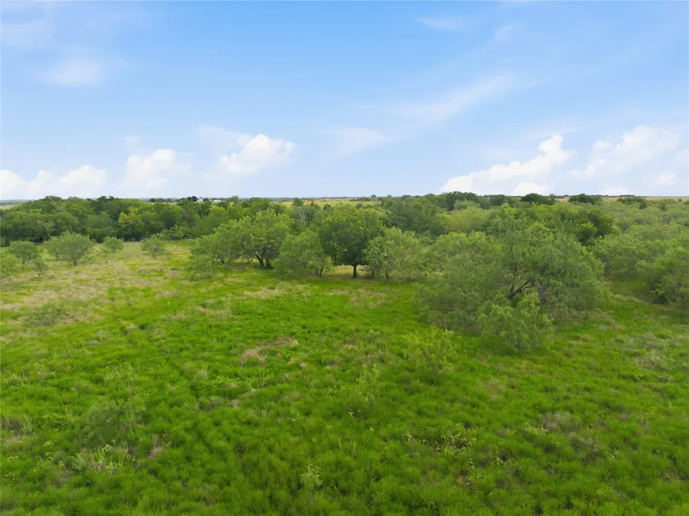 1594 Lcr 312 Mart, TX 76664