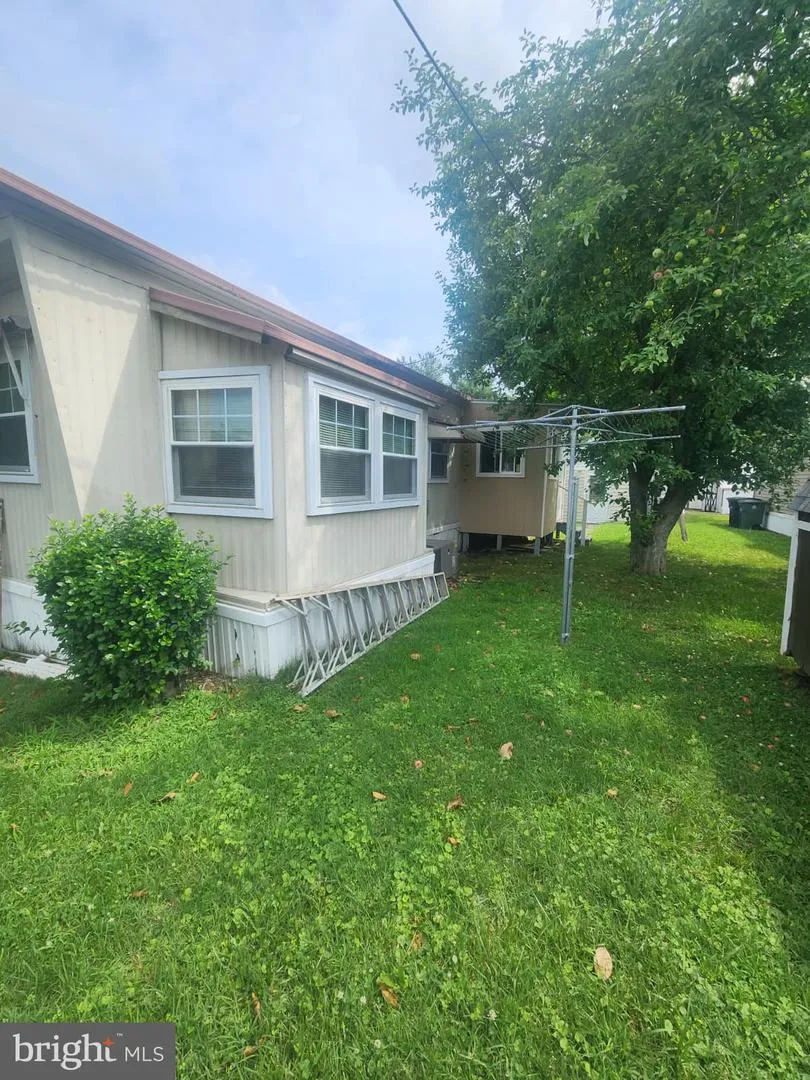 106 NEVADA AVE Williamstown, NJ 08094