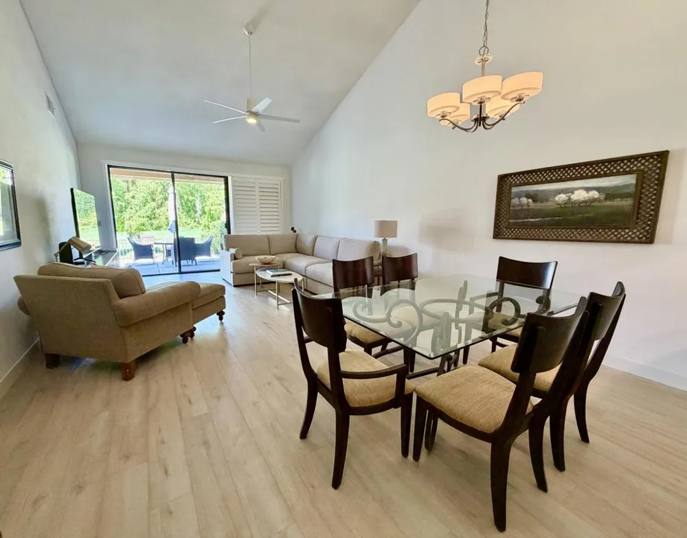 231 Santa Barbara Circle Palm Desert, CA 92260
