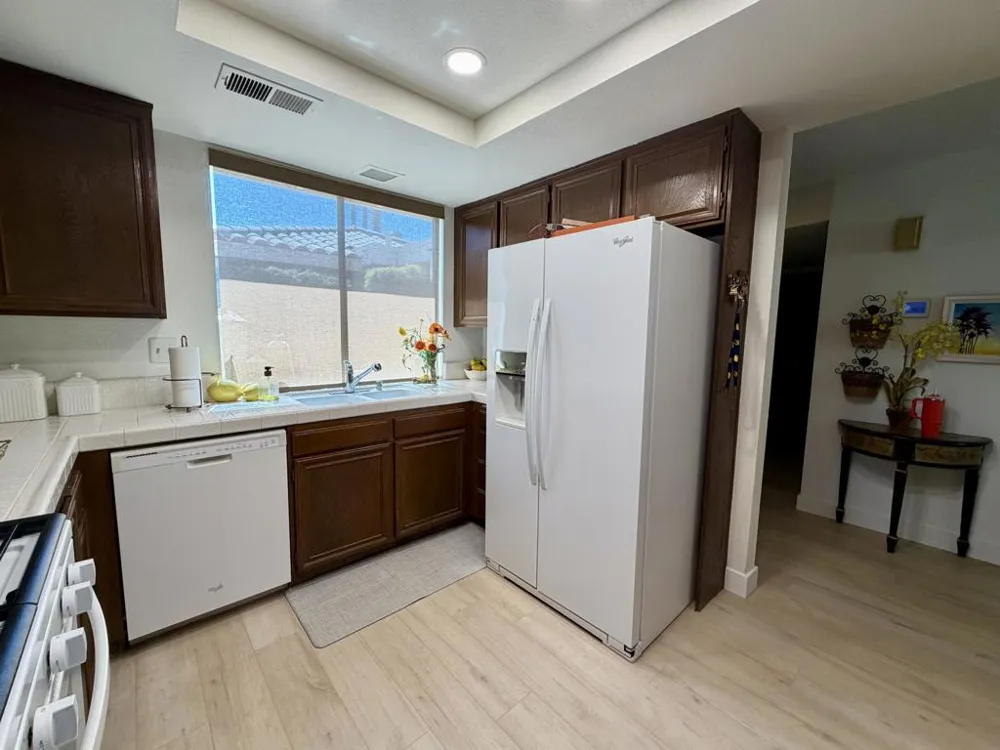 231 Santa Barbara Circle Palm Desert, CA 92260