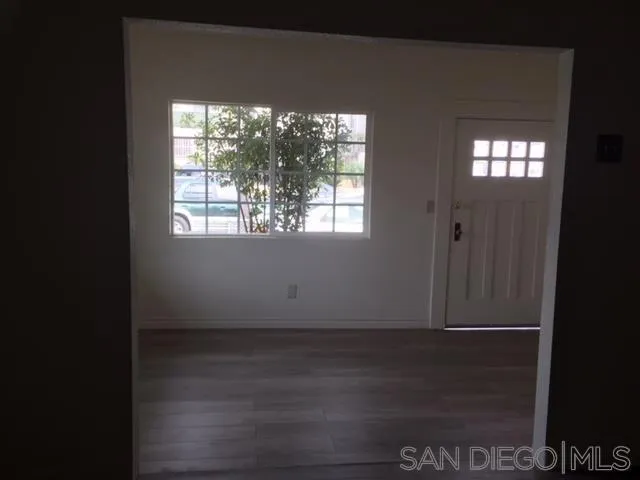 4468 49th ST San Diego, CA 92115