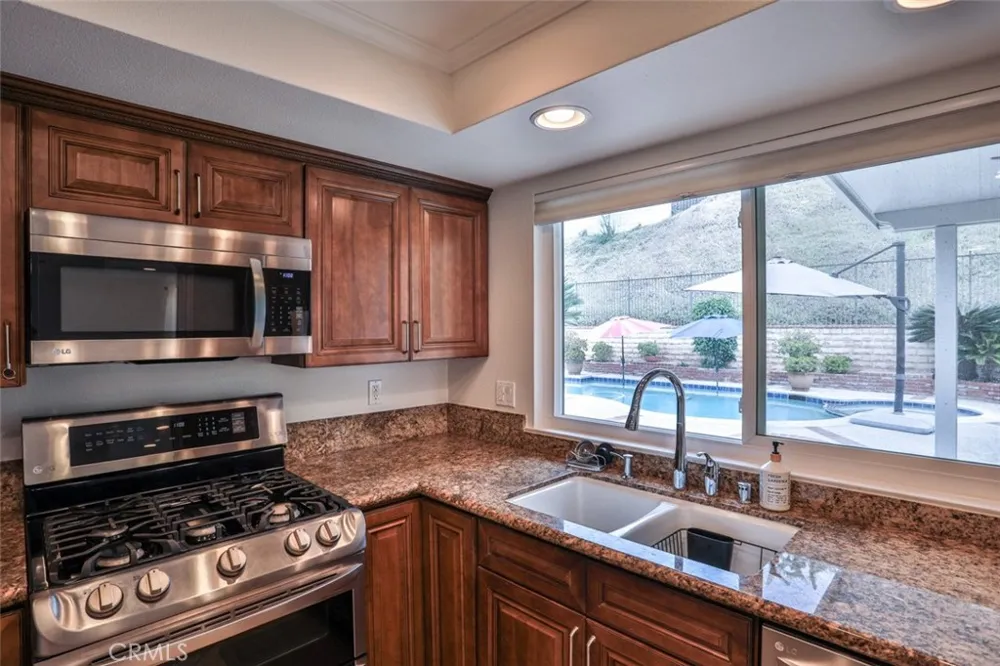 1483 Greenbriar Avenue Corona, CA 92878