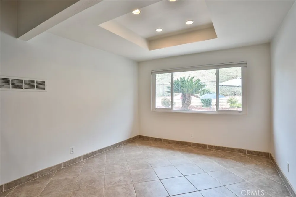 1483 Greenbriar Avenue Corona, CA 92878
