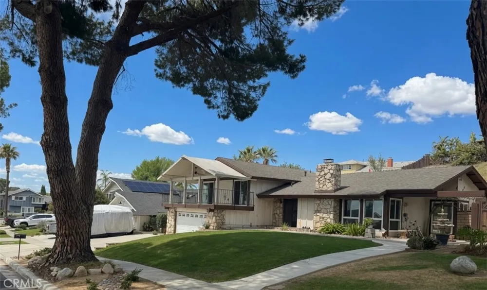 1483 Greenbriar Avenue Corona, CA 92878
