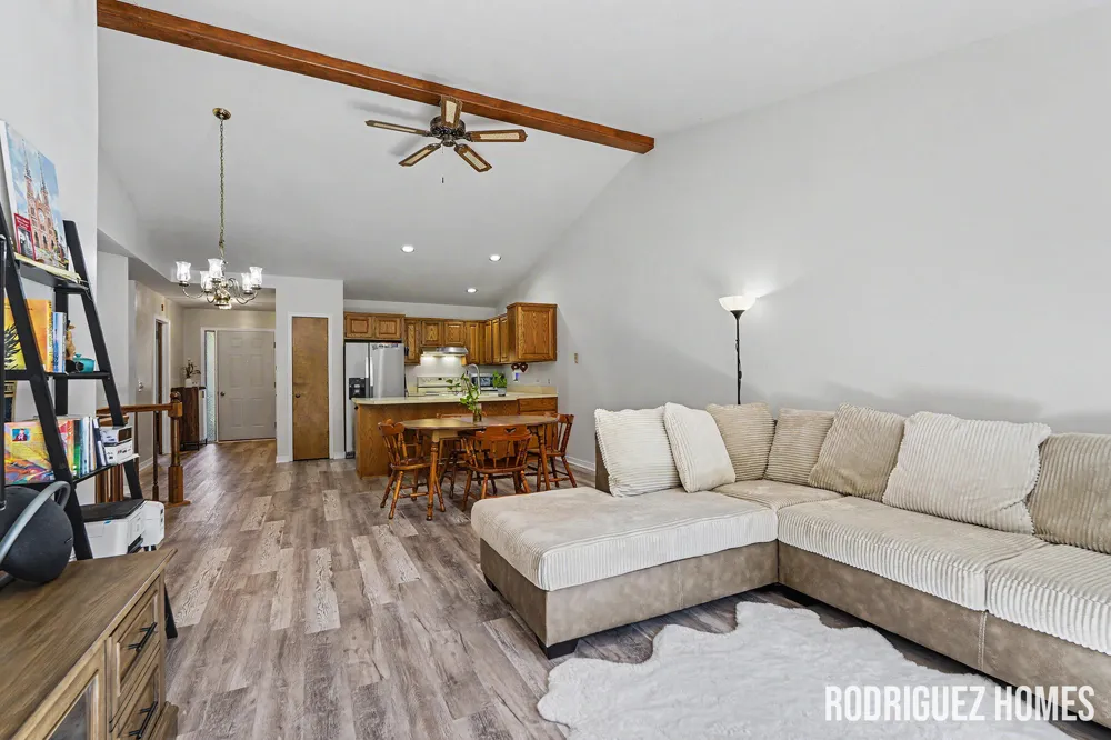 1731 Lakeview Drive Zeeland, MI 49464